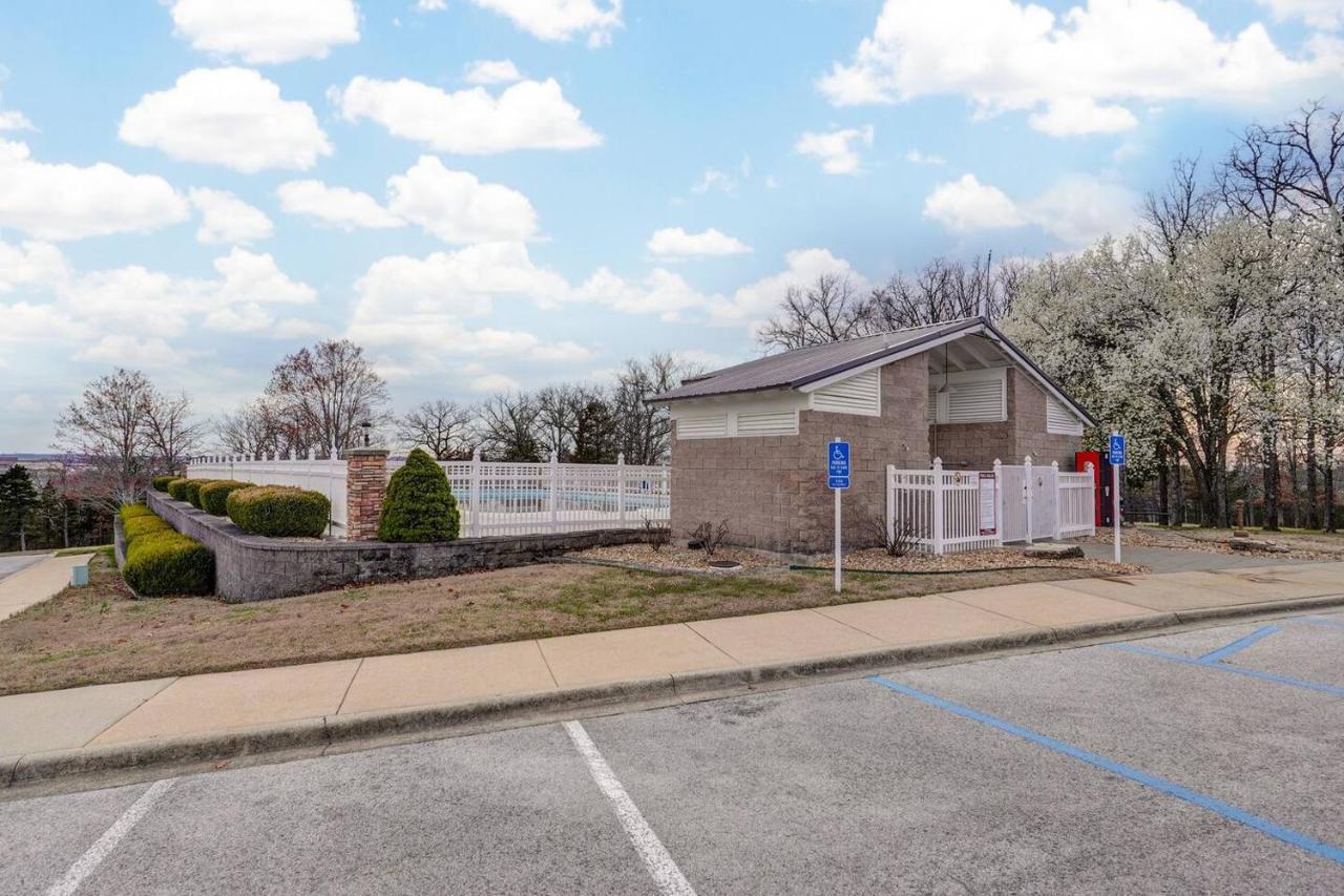 Retreat @ The Hills W/ Pets And Game Room Branson Exterior foto